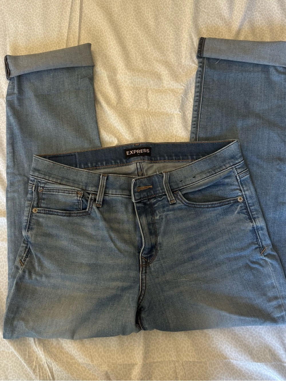 Express Light Wash cropped Skinny Jeans